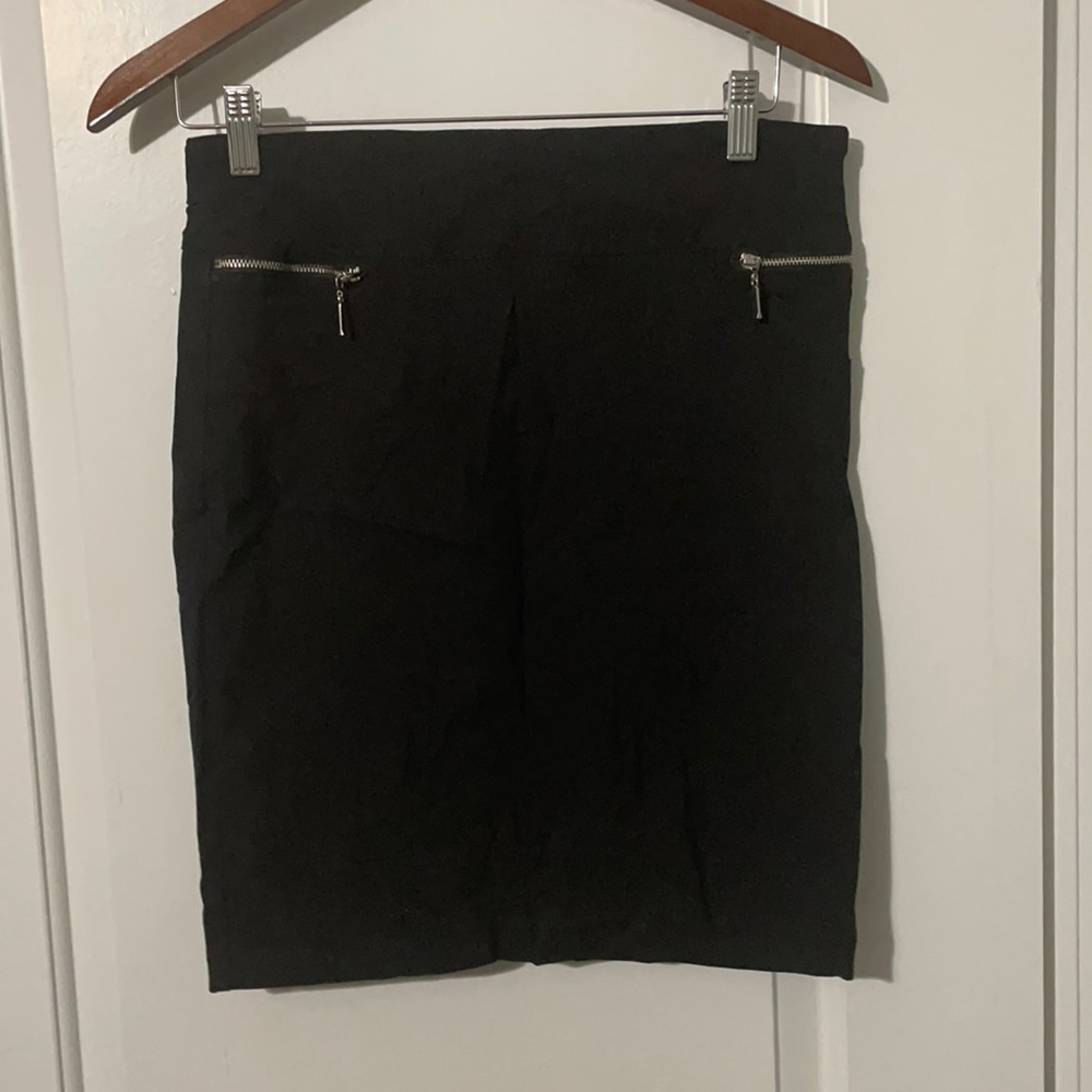 Black pencil skirt